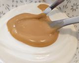 Foto del paso 1 de la receta: Yogurt helado con crema de cacahuete