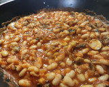 Foto del paso 5 de la receta: Judías blancas guisadas con champiñones (estilo indio)