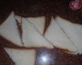 A picture of step 1 of Cheddar garlic cheese toast.