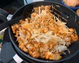 A picture of step 4 of Red Curry Chicken with Bottled Bamboo Shoots (Dorm/Condo Style).