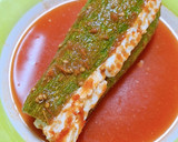 Foto del paso 6 de la receta: Calabacitas rellenas de queso, en caldillo de jitomate