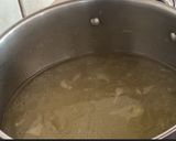 Foto del paso 4 de la receta: Caldo de codillo y col