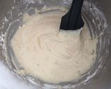 Une image de l'étape 5 de Muffins courgette mozzarella.