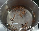 A picture of step 1 of Dry Galangal/Thai Ginger Tea.