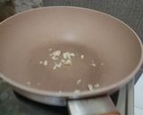 Foto langkah ke 3 dari resep Cah Brokoli bawang putih.