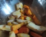 A picture of step 2 of Galangal pickle.