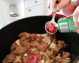 Une image de l'étape 3 de Sauté de veau marengo.
