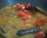 Foto langkah ke 6 dari resep Tongkol bumbu kuning/tongkol betu'up(banjarmasin).