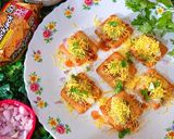 A picture of step 9 of Biscuit Sev Puri Chaat.
