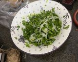 A picture of step 5 of Phở Bò (Vietnamese Beef Noodle Soup).