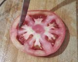 Foto del paso 1 de la receta: Rueditas de tomate y huevo