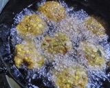 வாழை பூ சின்ன வெங்காயம் வடை(valaipoo vadai recipe in tamil) ரெசிபி ஸ்டேப் 2 புகைப்படம்