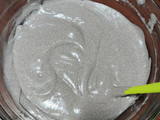 Bolu Ketan Hitam Keju Lumer