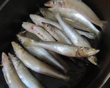 A picture of step 1 of Pinangat na Isda (Philippine poached fish).