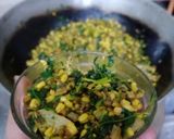 A picture of step 6 of Moong methi tarana.