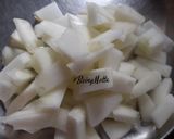 A picture of step 1 of Vellarikka Pachadi (Madras Cucumber Raita).