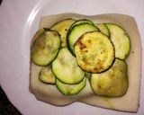 Foto del paso 5 de la receta: Hamburguesa con queso y calabacín