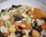 Foto langkah ke 5 dari resep Sapo Tahu Ayam Jamur.
