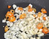 Foto langkah ke 3 dari resep Tumis Pokcoy Bawang Putih.