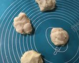 Foto langkah ke 3 dari resep Bakpao Lapis Selai Stroberi.