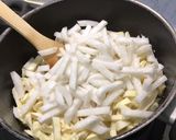 Une image de l'étape 9 de Gratin de pommes de terre, navets et panais à la tomate et lard.