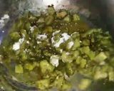 A picture of step 2 of Green chicken sandwich cake.