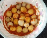 A picture of step 3 of Smoked paprika baby potato.