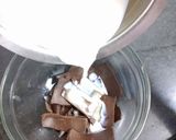 A picture of step 5 of 2 Minutes Chocolate Cake.