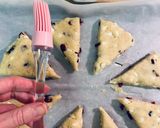 A picture of step 9 of SCONES with red berries & white chocolate chips!! 🍓🥛.