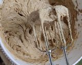 Gesztenyés mascarponés torta meggyzselével a tetején recept fázis 5 fotója