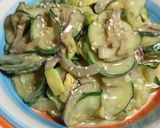 Foto del paso 4 de la receta: Ensalada de pepino viral