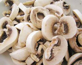 Foto del paso 1 de la receta: Champiñones al ajillo