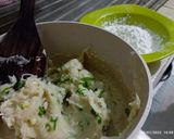 Foto langkah ke 1 dari resep Cilok bumbu kacang simple, cilok nya empuk walaupun sudah dingin.