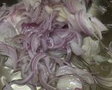A picture of step 3 of Alu matar gravy.
