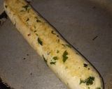 A picture of step 5 of Cheesy Shahi Roll.