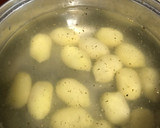 Foto del paso 2 de la receta: Ñoquis rellenos de pesto, con salsa de carne insuperable