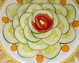 A picture of step 4 of Cucumber and tomato styles.