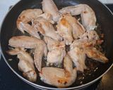 Foto langkah ke 2 dari resep Philippine Chicken Adobo.