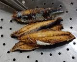 Foto langkah ke 3 dari resep Pindang Masak Sambal Tomat.