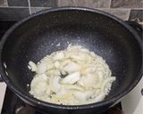 Foto langkah ke 2 dari resep Tumis Sawi Putih.