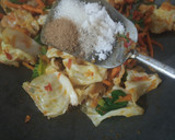Foto langkah ke 3 dari resep Bihun Goreng Pedas.