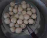 Foto langkah ke 4 dari resep Cilok Daun Jeruk.