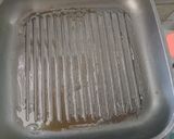 Φωτογραφία βήματος 5 της συνταγής Μελιτζάνες στο σχαροτήγανο