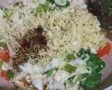 Foto langkah ke 4 dari resep Mie Goreng Ayam.