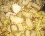 A picture of step 3 of Sultan chips with Tofu.