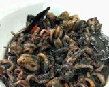Foto langkah ke 4 dari resep Cumi Item.