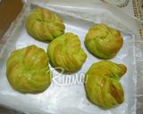 Foto langkah ke 8 dari resep Roti bunga ubi.