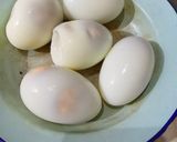 Foto langkah ke 1 dari resep Soto Betawi Tahu Telur.