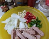 Foto langkah ke 1 dari resep Sosis Saus Kecap Lada Hitam.