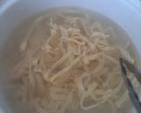 Pas rețetă Tagliatele homemade cu creveți și sos de roșii 4 fotografie